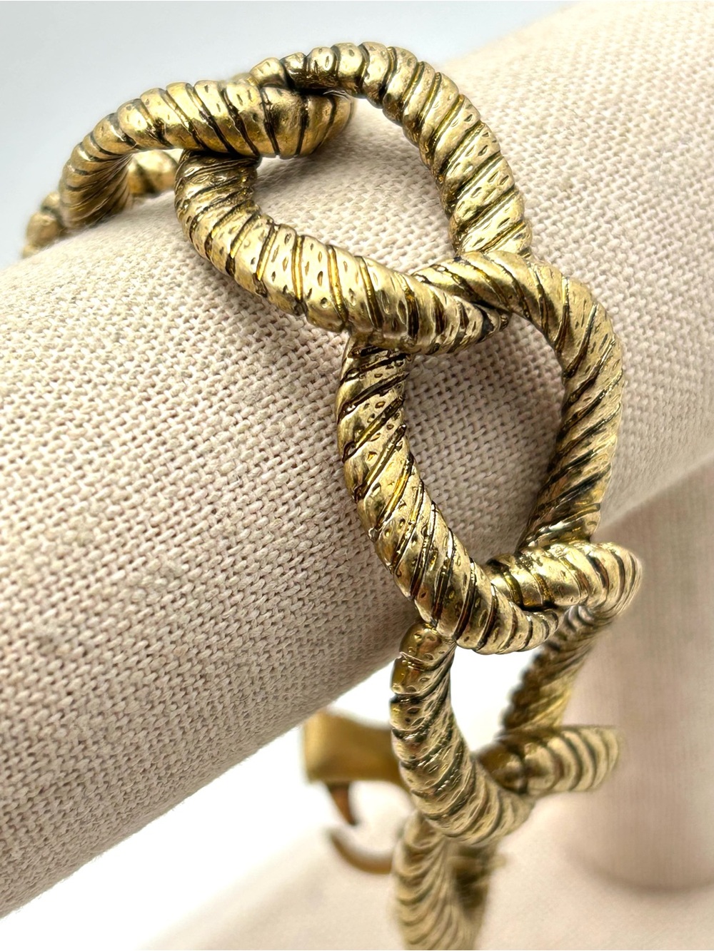 Chico’s Gold Link Bracelet